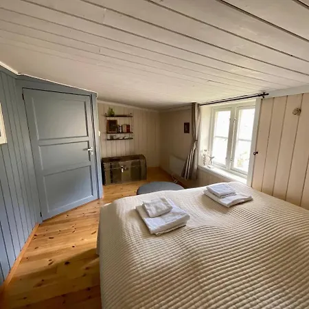 Authentic Rorbu بيت للعطل